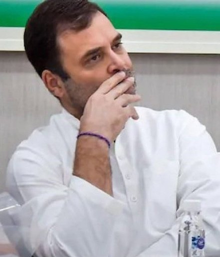 ModiJiBest's tweet photo. मरहूम मोहम्मद जहांगीर खां के परपोते राहुल गांधी ने आज सुबह एक जनसभा संबोधित करते हुए कहा :
नफ़रत के बाजार में
अल् सुबह
पंचर की दुकान खोलने आया हूं
#Congress #CongressMuslimCard https://t.co/XosUSYg3nI