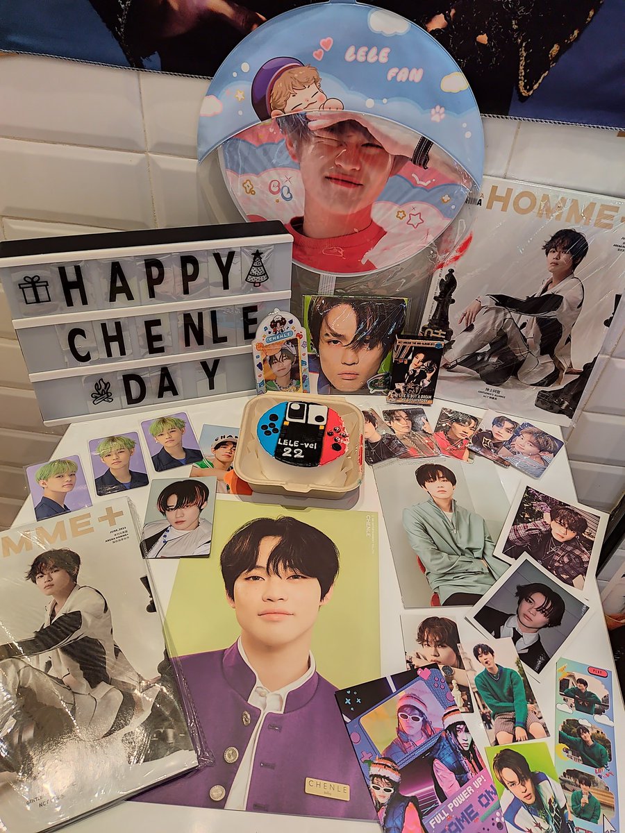 oxyjaem205's tweet photo. We are now ready to welcome you here at WouldULike SM Lightmall. Come and join us celebrate Chenle's 22nd birthday ☺️

#GameOn_Lelevel22 #CHENLE
🏷️ CSE Zhong Chenle NCT Dream https://t.co/9mSdPMR6pd