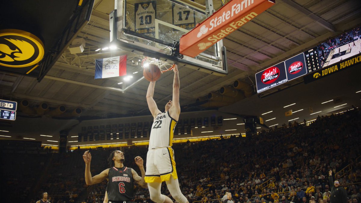 Iowa men's basketball scrapes by Arkansas State, 88-74, in game