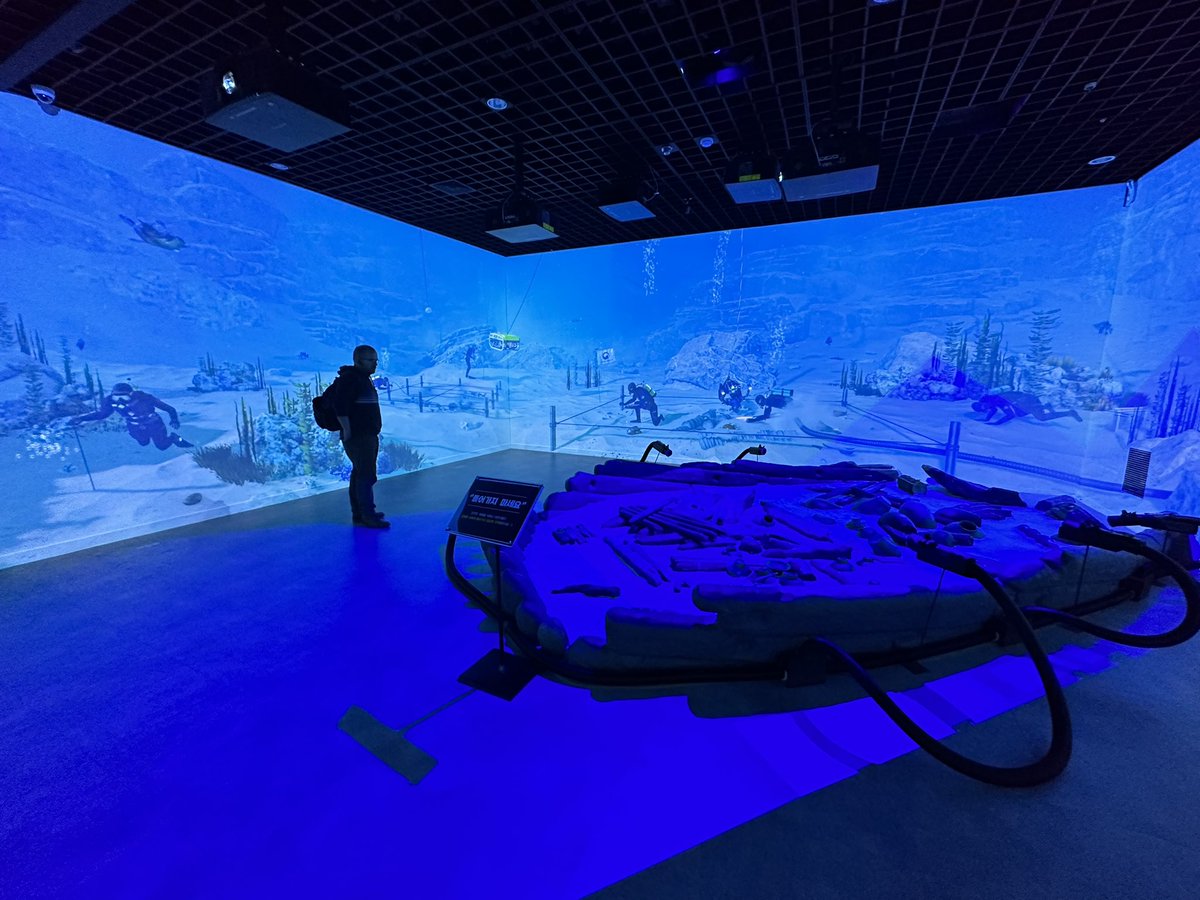 jon_benj's tweet photo. World class 👌 APCONF2023 conference excursion to the National Maritime Museum 🇰🇷 https://t.co/ECTZLqTCJE