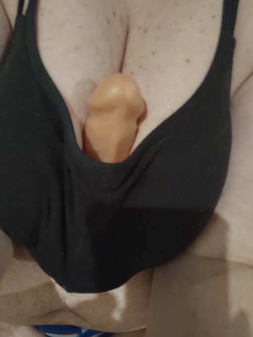 Watch me use my chest on a dildo on my VIP page on only fans. Had so much fun wrapping a big dildo all<a href="/tag/sellingcontent"class="tags"><span>#sellingcontent</span></a><a href="/tag/buyingcontent"class="tags"><span>#buyingcontent</span></a>