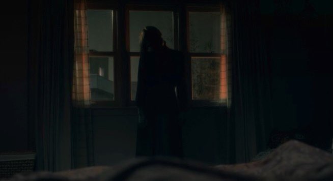 Entertainment Weekly has voted "The Haunting of Hill House" as the best series in Netflix history.