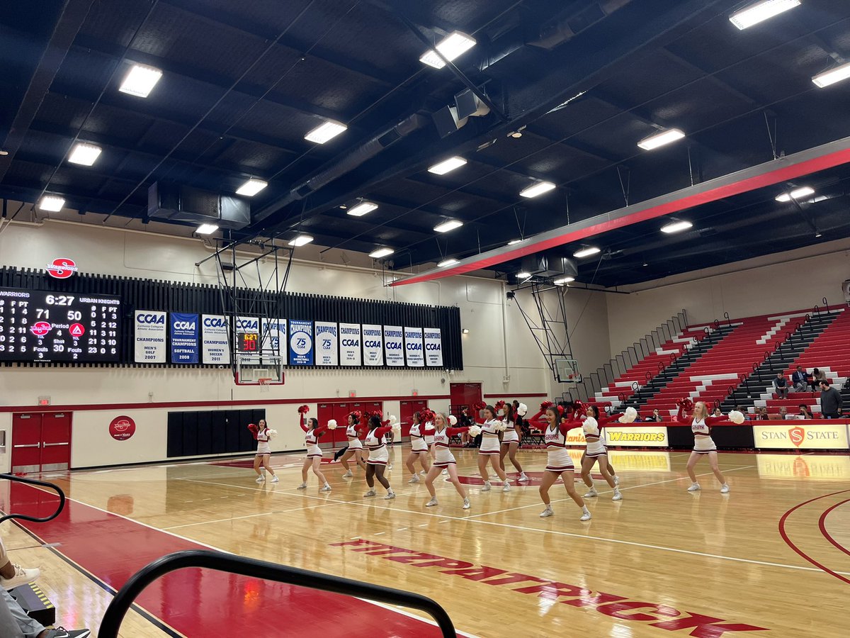 coachsteveflow's tweet image. We love a 21 point @GoStanState lead in the home opener!!
#ValleyTough