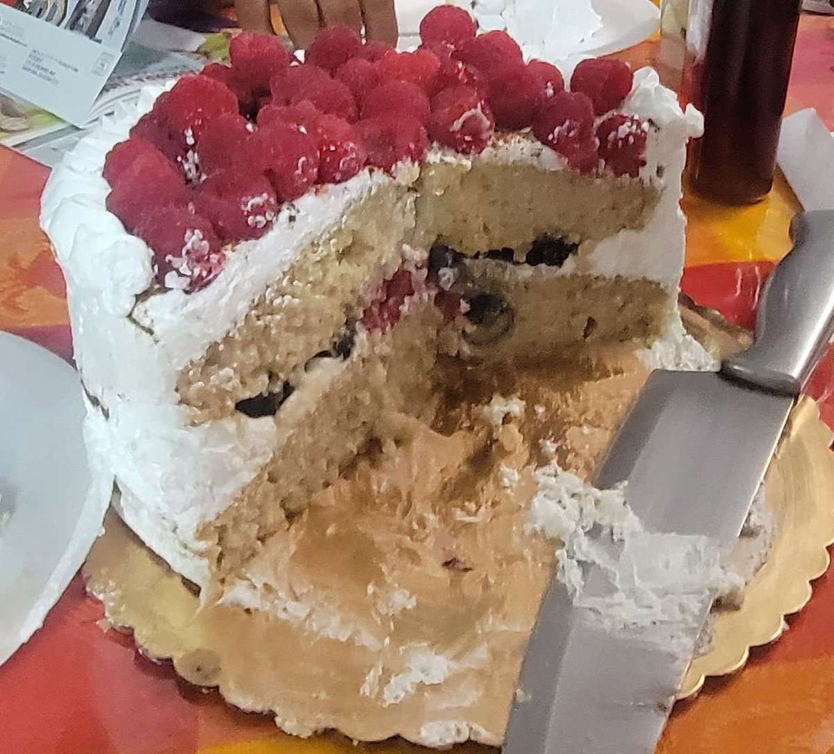 avesatanas's tweet photo. @Timmyd124 literally just finished my bday slice of tres leches from a local bakery! hard to find not only a vegan cake, but a vegan tres leches cake, WITHOUT coconut as my family is allergic. a small miracle! https://t.co/XbM41ha8xv