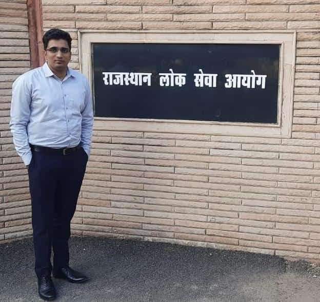 anilsharmainc's tweet photo. मेरे विधानसभा क्षेत्र सरदारशहर के सरदारशहर की निधि उडसरिया जी को RAS में 9 वीं रैंक, ग्राम दुलरासर की पूजा पारीक जी को RAS में 23 वीं रैंक व राणासर जैतासर के विकास पारीक जी को RAS में 34 वीं रैंक प्राप्त होने पर हार्दिक बधाई एवं शुभकामनाएं। 

में आप तीनों के उज्ज्वल भविष्य की कामना करता हूँ।