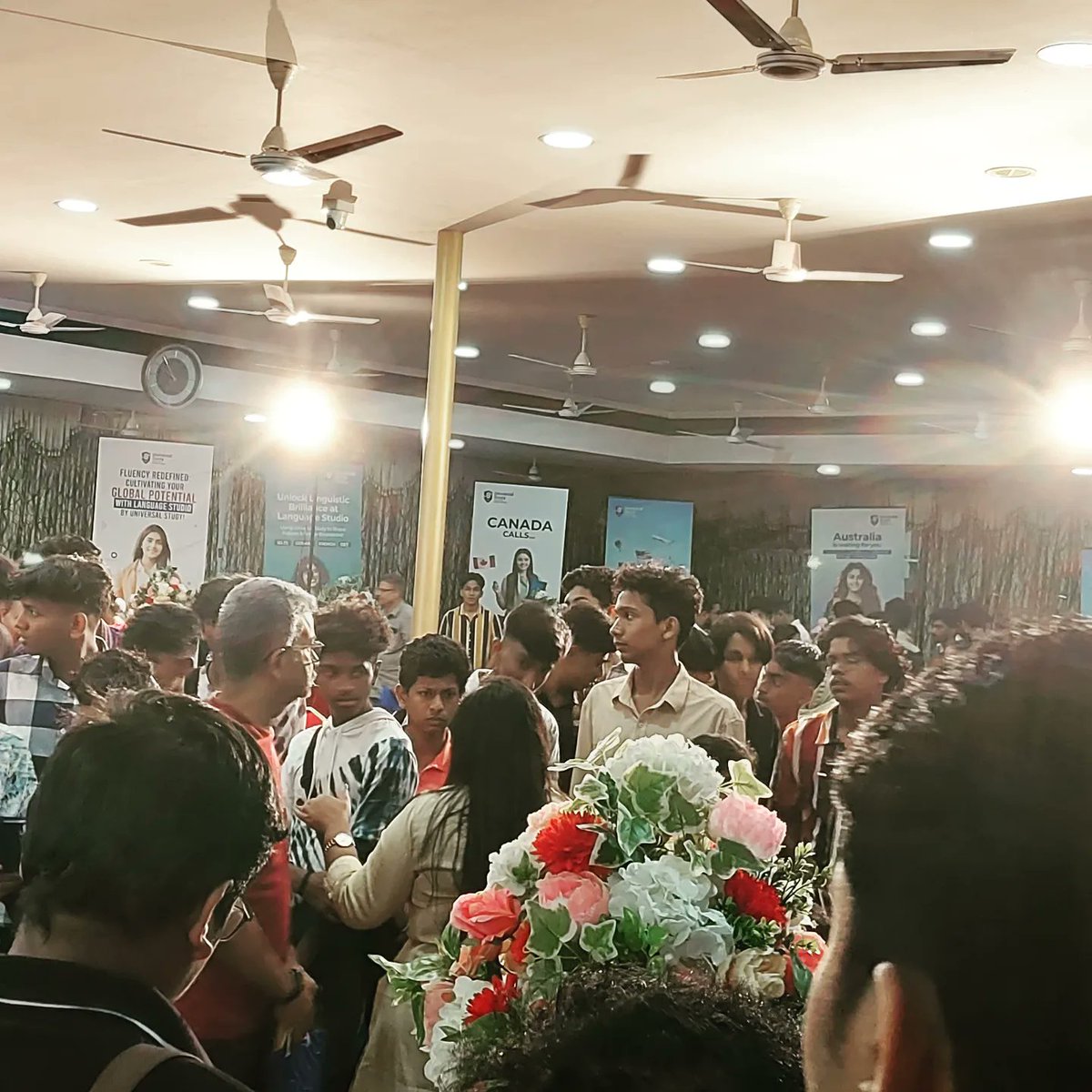 manojambat's tweet image. Why wait when you have the biggest opportunity of your life to make your dream come true knocking at your door. Attend Mathrubhumi- Universal Study Edu Expo at #topintown #universalstudy #MathrubhumiUniversalStudyEduExpo @Padmeshsk