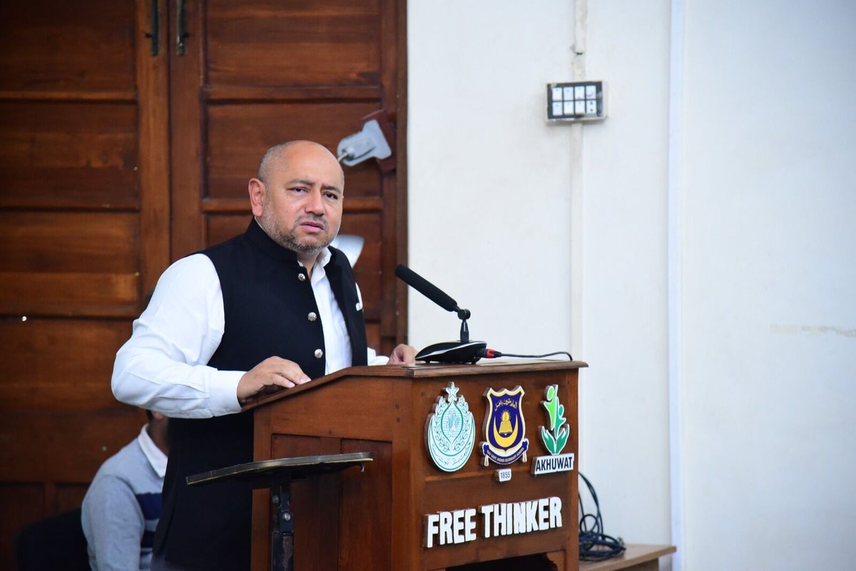 NJVSchool's tweet photo. It's was a great workshop conducted by the Mentor Professor Syed Hussain Haider, Lead Trainer, LUMS/UCP, and Vice Chairman Pakistan Institute of Human Rights on the Exploring Integrity Leadership at NJV Auditorium.
#NJV #Akhuwat #LUMS https://t.co/skDEQ88lXf