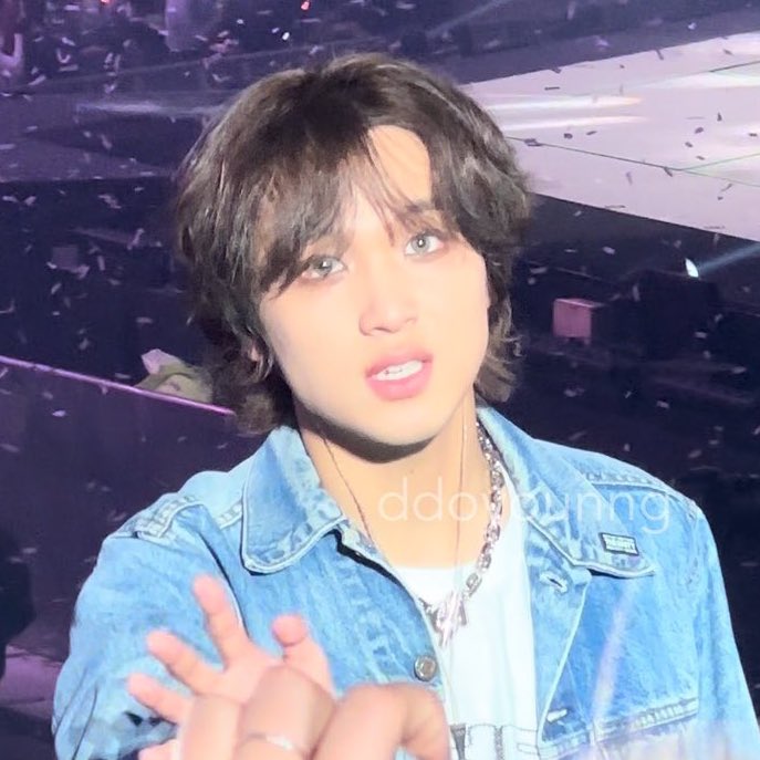 haechan really looks like a doll 🥹💖