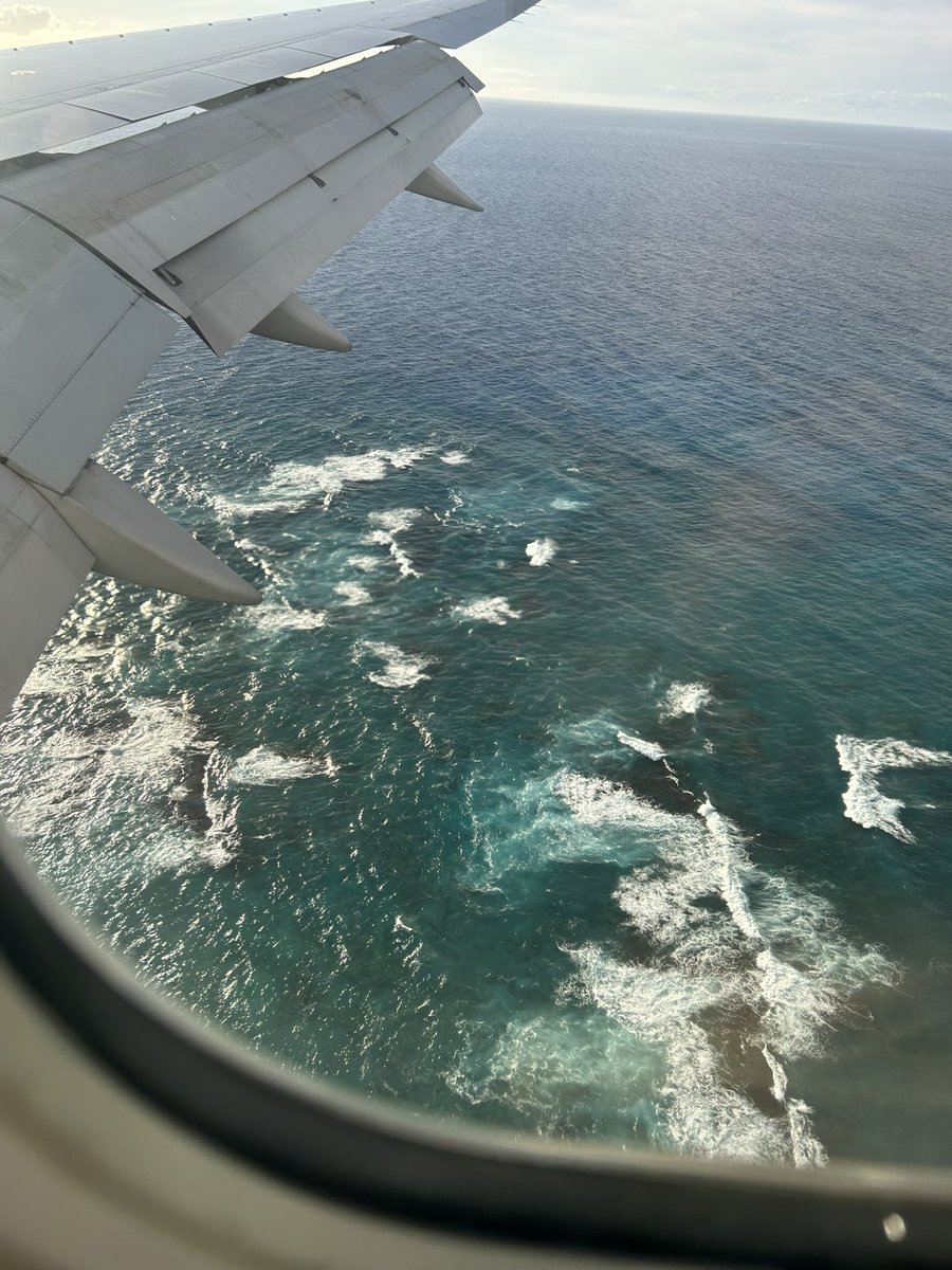HarborZz's tweet photo. My new home <3 Hawaii https://t.co/XdYauOvBVJ