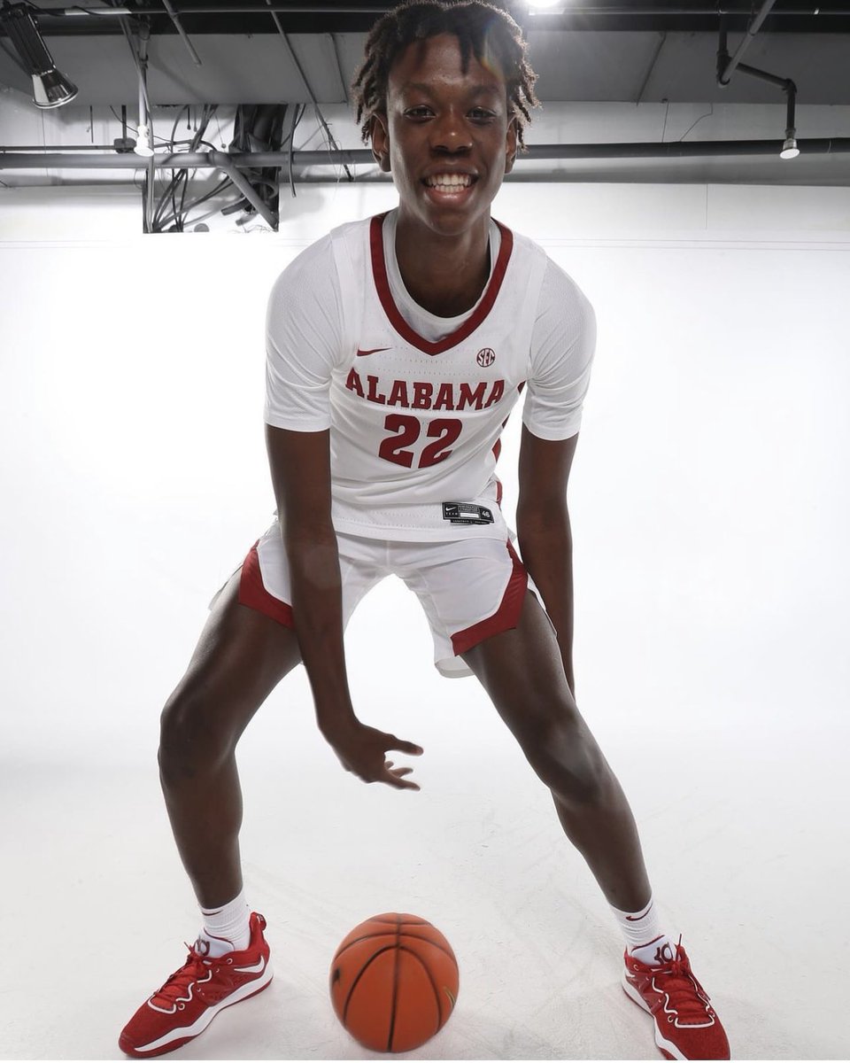 Breakout game for Alabama commit Aiden Sherrell as he continues to gel with the newly talented Prolific Prep squad Finished with 22 points, 18 rebounds, 6 Blocks vs Utah Prep in the grind session