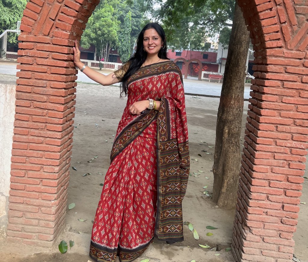 IamRituKataria's tweet photo. इस दुनियां में सब कुछ एक जैसा नहीं चलता, कुछ आपके खिलाफ तो कुछ आपके साथ चलता है ।
इसलिए…..#BeHappy #beyourbestversion
#lifelessons https://t.co/uPn3UhDGAa