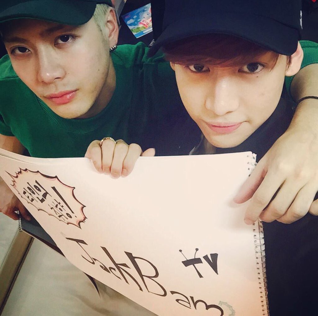 milo_ja's tweet photo. ครบรอบ #jackbamofficial  12ปีแล้ว💚
เรามีของเล็กๆน้อยๆเป็นกอว.ที่เก็บไว้ มาแจก 4 คนนะคะ จะมี 2 คนที่ได้ครบ อีก 2 คนจะสุ่ม ไปให้ หรือเราอาจจะหาของมาเติมให้ทีหลัง ไม่ต้องเมนชั่นกะได้ ฝากรีและเล่นแท็ก
#MemoriesofJackBam กันอย่างมีความสุขนะคะ ยิ่งส่องยิ่งคิดถึงเนาะ 
#JackBam forever https://t.co/4i7pZaXSXi