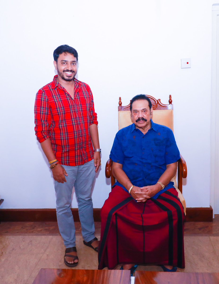 vinoth_vanni's tweet photo. For more than 15 years in the international political arena, "if not Mahinda Rajapaksa (@PresRajapaksa ) , who will?" The question remains unanswered. This can also be felt in the upcoming parliamentary &amp; presidential elections.

#HappyBirthday #appachi  #MahindaRajapaksha #MR https://t.co/AAvswli1oV