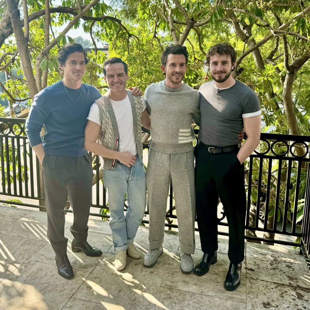 smhrbst's tweet photo. Every gay friend group has:

- hot but extremely boring
- dresses like a grandpa
- always has a boyfriend twin
- not even actually gay but somehow the gayest one https://t.co/MTaDBAm71i