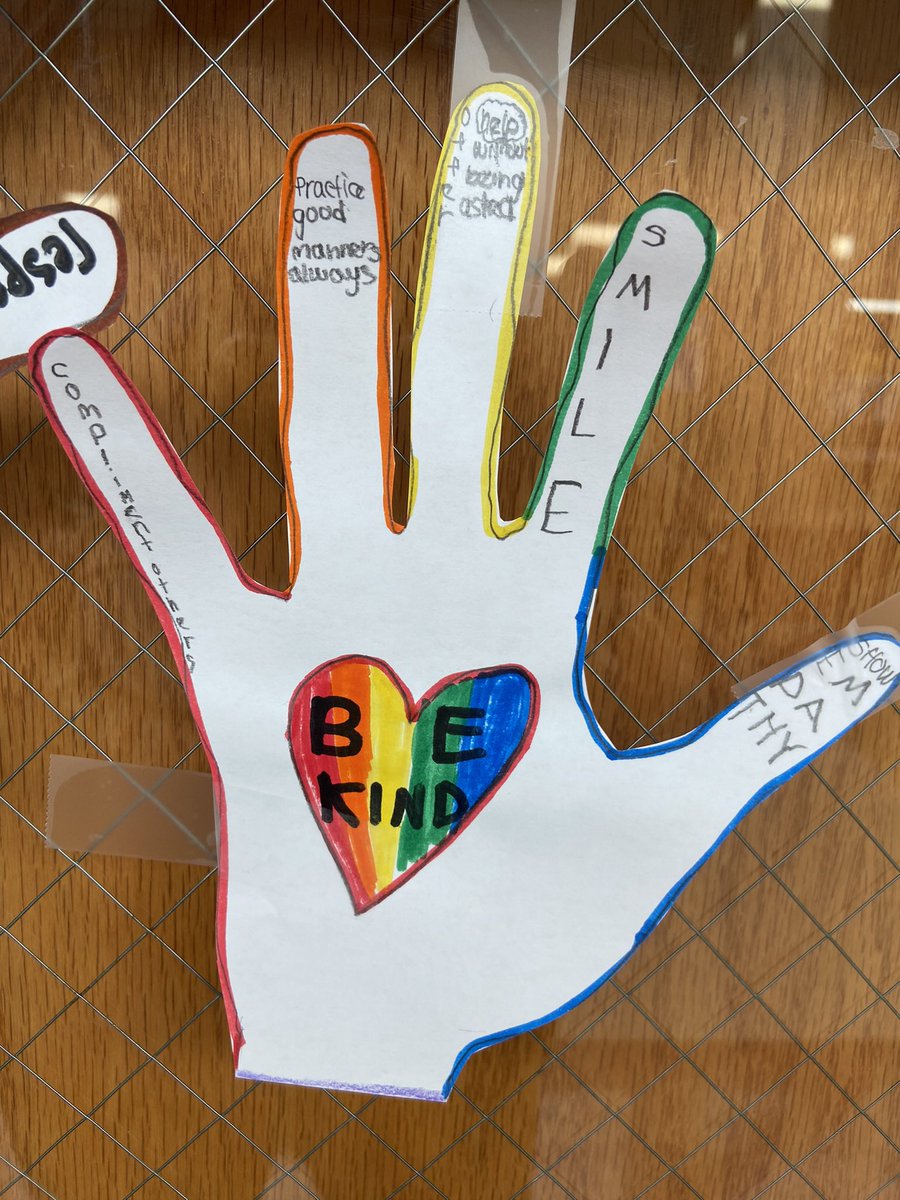 Counselor_Rod's tweet photo. Our students celebrated World Kindness Week @OPS_McMillan by doing a daily activity to spread kindness to others. Teaching students daily to use the power within them to embrace a positive change.❤️🌎💙💛
#monarchproud #OPSproud #worldkindnessweek #BeKind https://t.co/KMgS6bMnpV