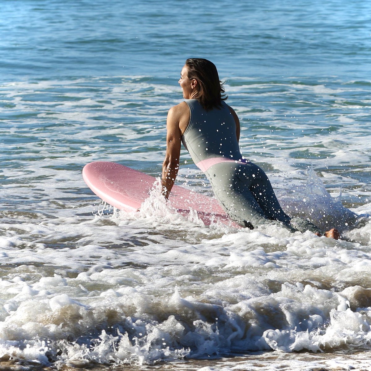 Sally_Fitz's tweet photo. Feelin freeeee going out for a weekend slideโฆ hope you have the chance to do the same ๐๐ซถ๐ผ
โโโโ-
Riding @SurfFCS #SallyFitz #SoftechSurfboards
https://t.co/lndst2mYvn https://t.co/PFzVbwmyjn