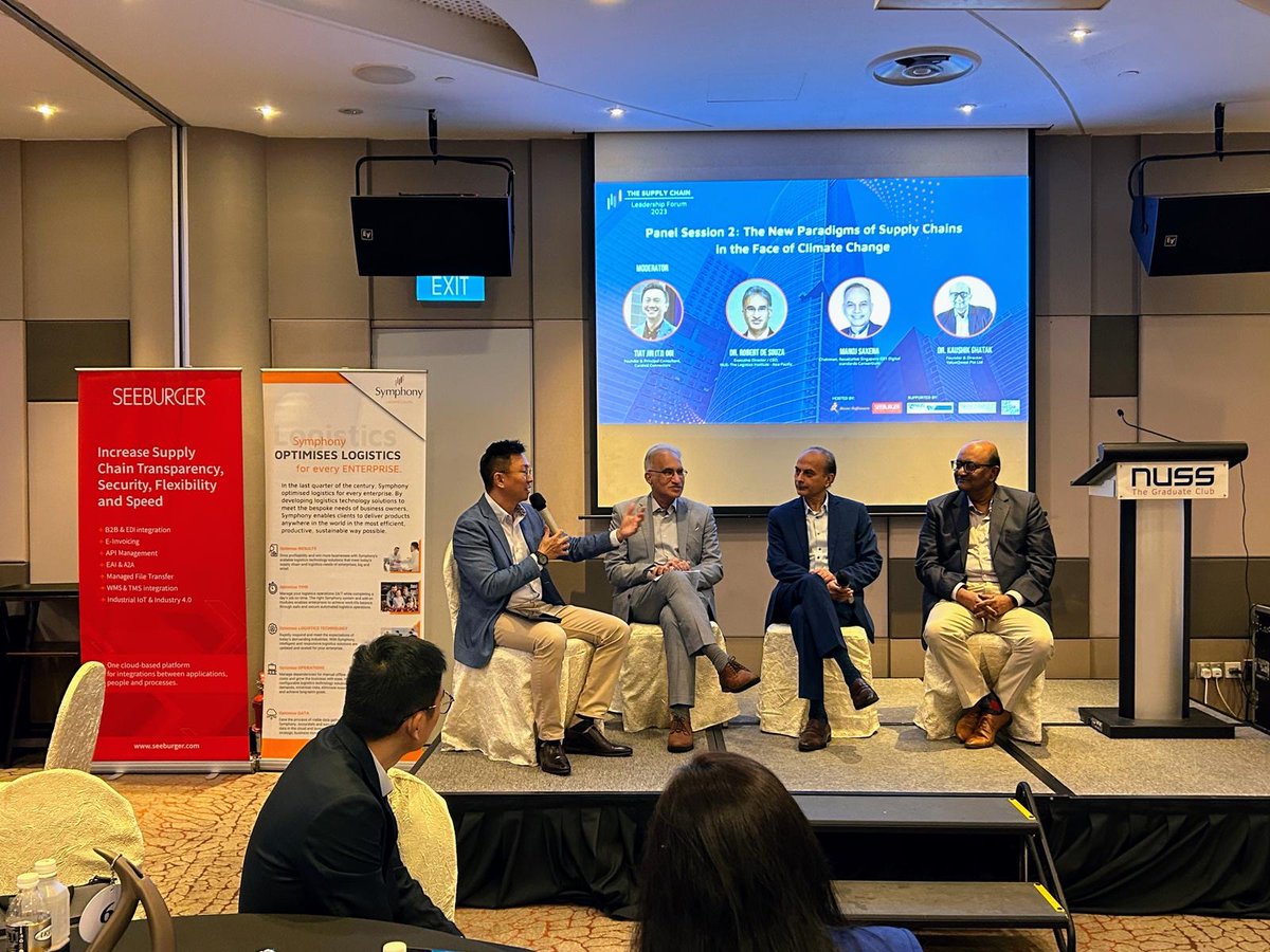 tliap_nus's tweet image. Dr Robert de Souza, Executive Director, TLIAP- NUS a panelist at the FutureCasting Supply Chain: The Paradigm Shift of Planet and People on Friday, 17/11/23.

Session: The New Paradigms of Supply Chain in the Climate Change.