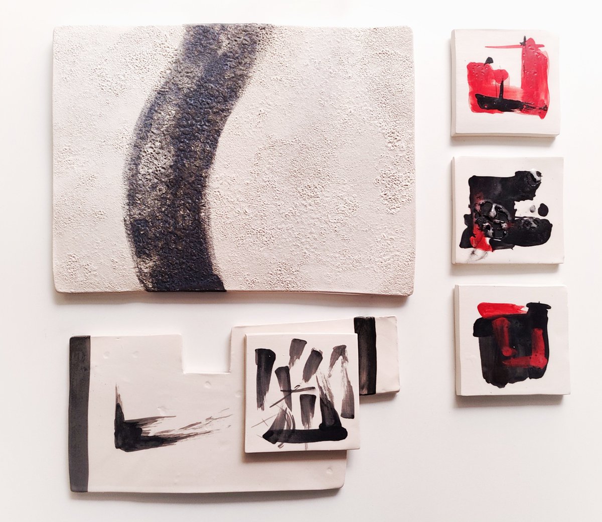 igreinn's tweet photo. Mnemósine. Centro de Arte Contemporáneo de Vélez-Málaga.
En el intento de representar el viaje de mi memoria, me encuentro con mis maestros. Faros que me guían en el devenir de este tiempo que me ha tocado vivir. Fruto de ello surgen propuestas como Mnemósine. #dougnac #rot https://t.co/92rm7CrIQe
