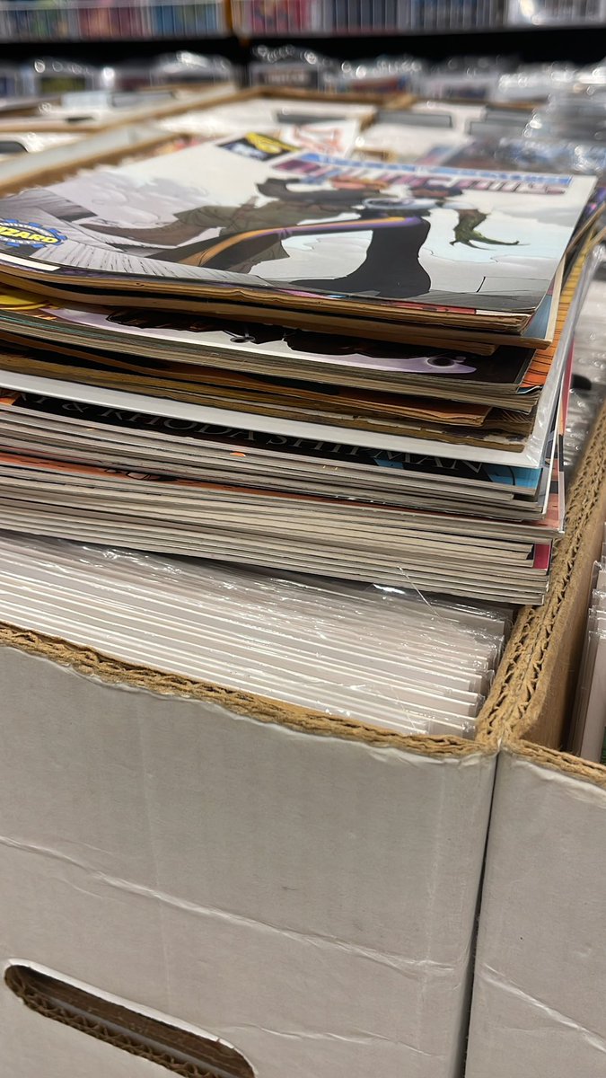 We are preparing for Black Friday! Hope you guys are ready for it🔐