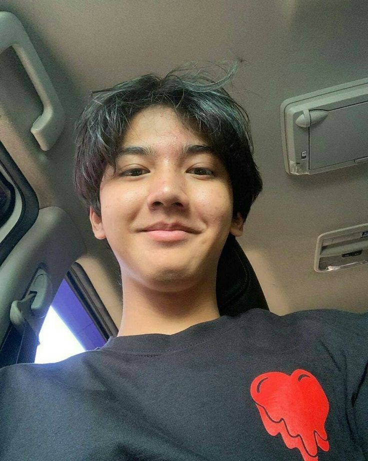 jikrostudy's tweet image. pap (yang dikirim klo kita ga pacaran)🙏🏽