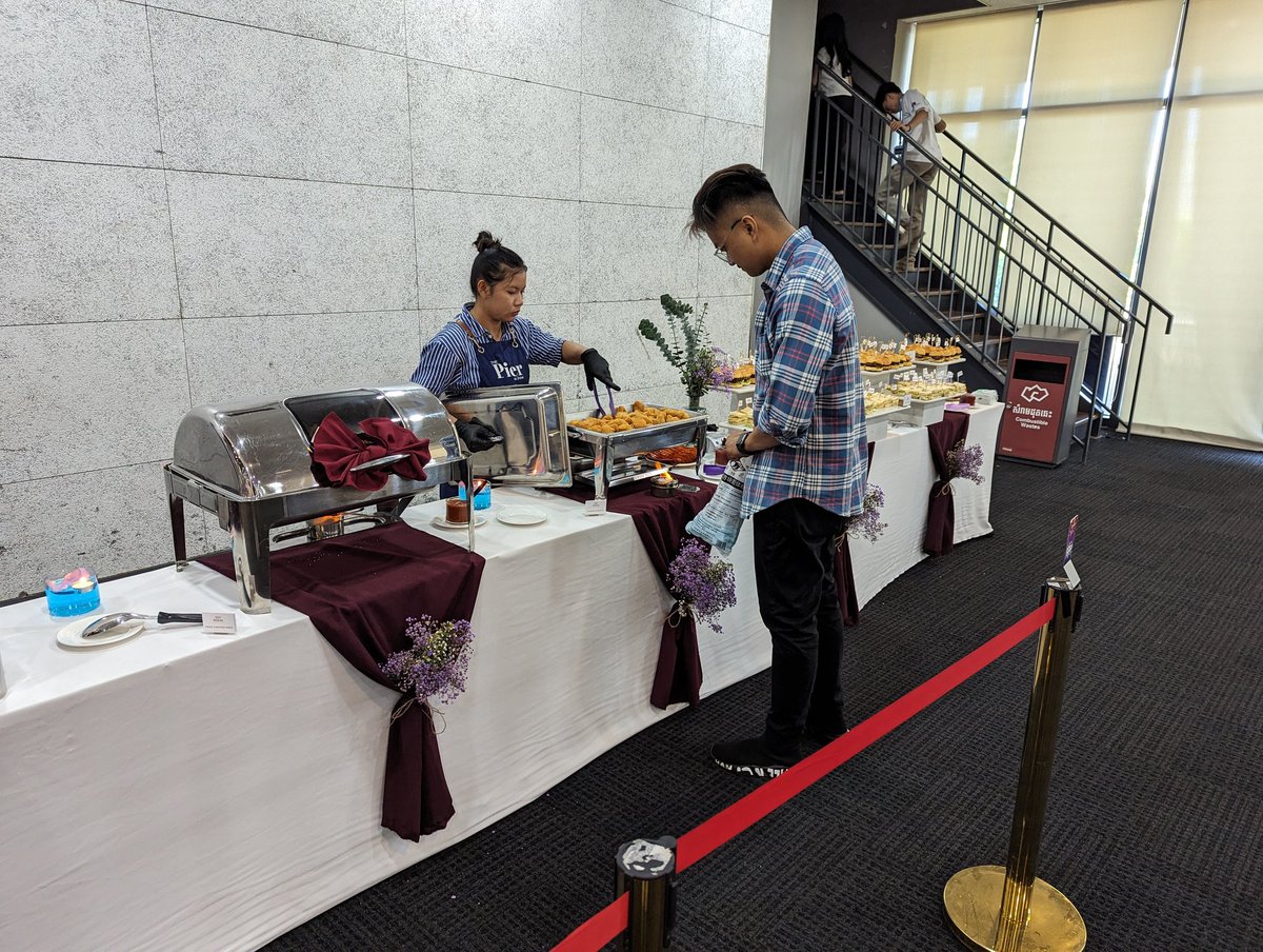 massa142's tweet photo. including lunch and coffee :) #pythoncambodia2023 https://t.co/UmxmR1BndV