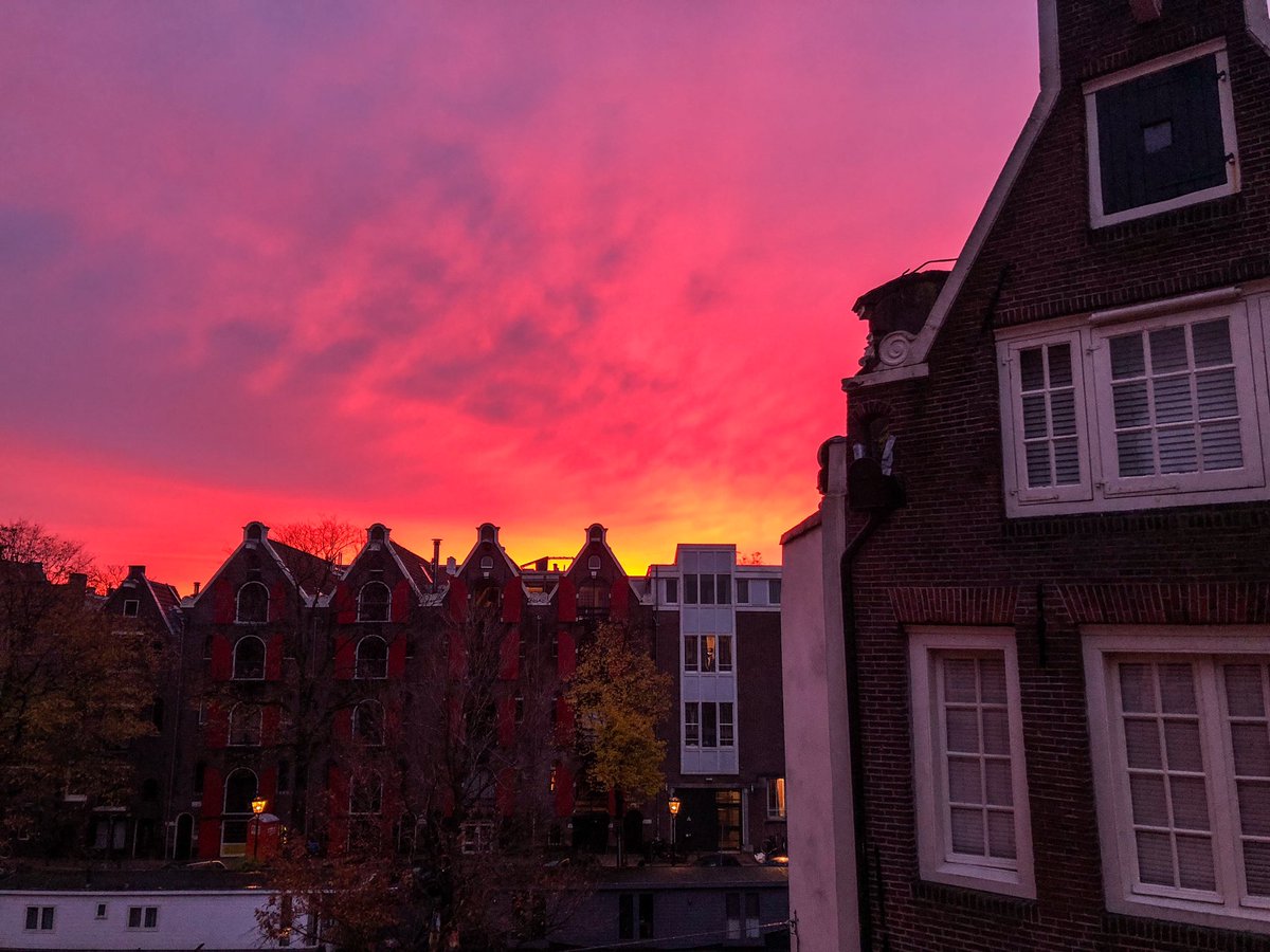 orientationtp's tweet photo. Goedemorgen #Amsterdam. Dit wordt een bijzondere dag! #Jordaan #ochtendglore https://t.co/MKQD6tiVA3