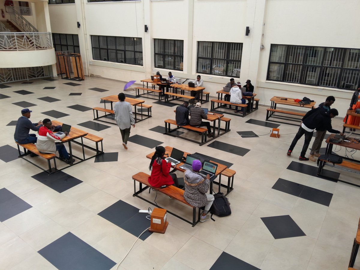 Already started with with the final submission #dsaicHack2023