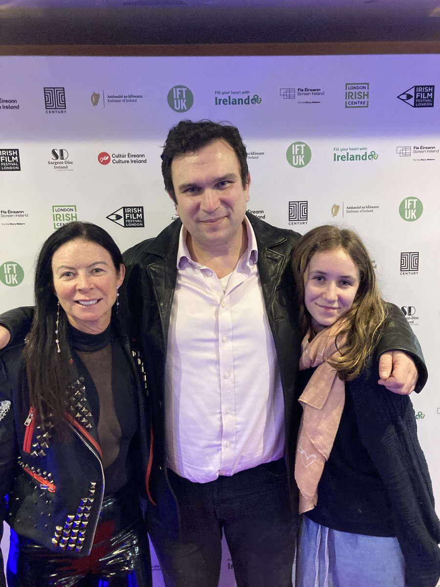 Delighted to meet solo transatlantic rowing world record challenger, Linda Blakely, with one of our little rowers at the U.K. première of 'Tarrac' at the Irish Film Festival. 
Looking forward to today's workshop and screenings: iftuk.com.
#iftuk #irishfilmfestival