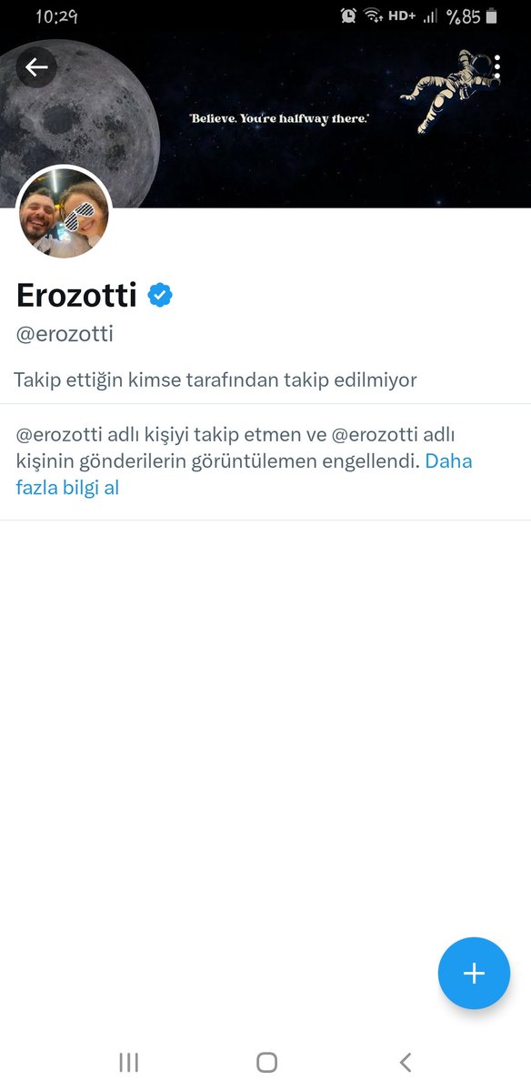 @ozlemm213 @erozotti Anaa engellemiş ya beni😂😂😂 Eziklik psikolojisini yüzüne vurdum diye herhalde😂😂😂