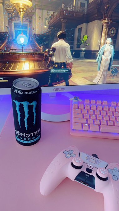 Happy weekend gamers! ? https://t.co/3jeLJz18BN