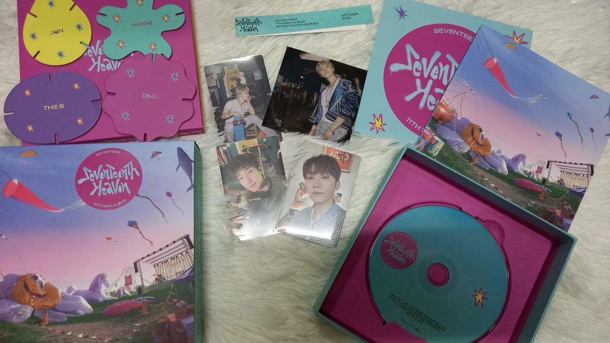 shining_starr17's tweet photo. Received all my album already.
Shua pulang juga ke rumah setelah dijemput π. Thank you so much @svtyjhaniyoo_n for you great service π.
#sjbfeedbacks https://t.co/8YhVYQgQCL