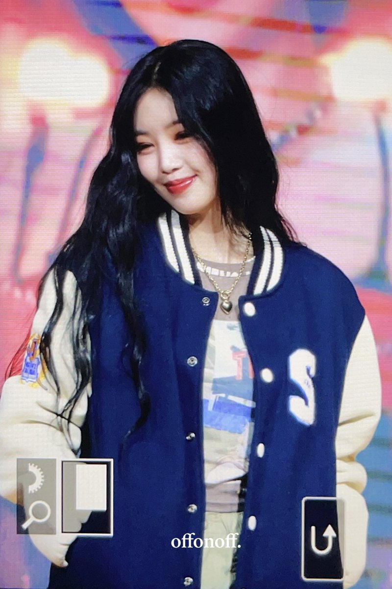 231118 수진선배,,
#수진 #SOOJIN #서수진 #SEOSOOJIN #아가씨 #AGASSY