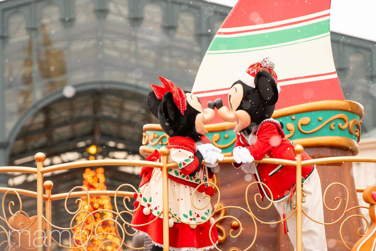 Happy birthday Mickey and Minnie!
いつまでもお幸せに🎂

#ハッピーバースデーミッキーミニー
#HappyBirthdayMickey