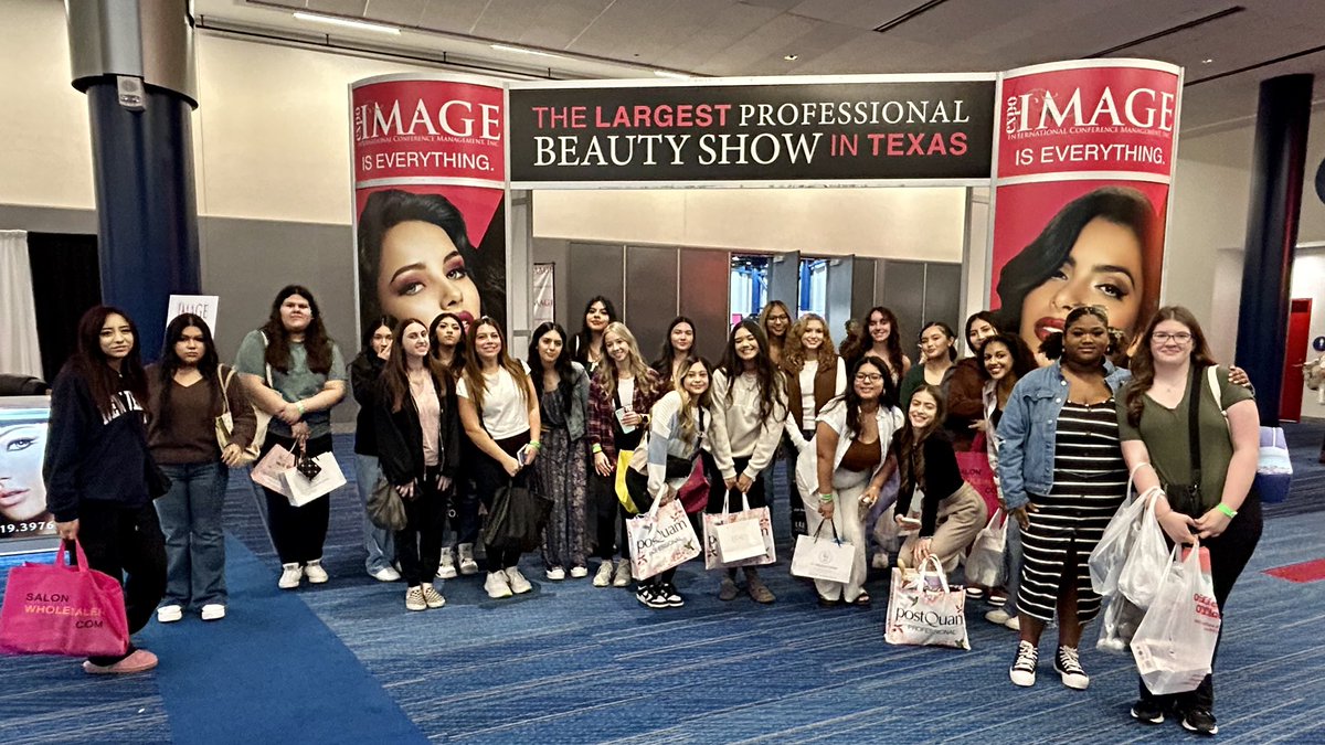 CurlyQsJHS's tweet photo. A field trip to Bucees..I mean a Houston hairshow! Seniors learned a lot, shopped a lot, snacked a lot. https://t.co/JoBCg2DfT8