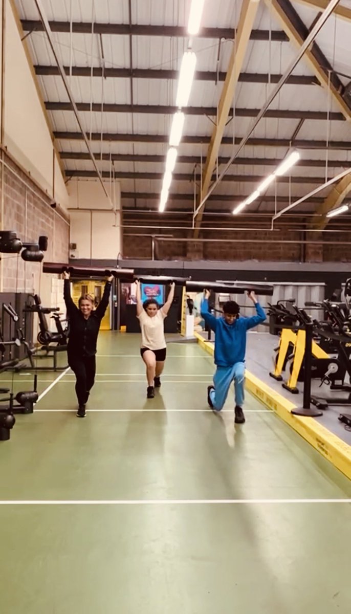 Look at my super strong and resilient students ⁦<a href="/LliswerryHigh/">Lliswerry High</a>⁩ ⁦<a href="/PositiveFutures/">Positive Futures</a>⁩ ⁦<a href="/lliswerryPE/">Lliswerry Health & Wellbeing Team</a>⁩ ⁦<a href="/NewportLiveUK/">Newport Live</a>⁩ The man who moves a mountain begins by carrying away small stones 💪🏾