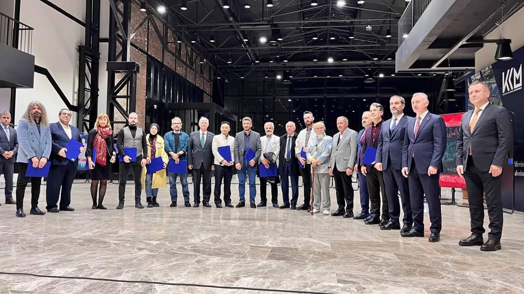 #Kocaeli #SezaiKarakoç #sezaikarakocgunleri #kocaelibelediyesi #kocaelikongresalonu #sergi #sanat #etkinlik #sempozyum #acilis