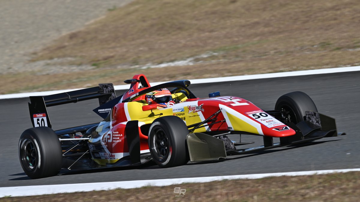 BrpImage's tweet photo. ちゃんと捉える。
4Kで見ても平気 100%拡大しても平気。
#bmaxracing #racingphoto #SFLights #SFL_MOTEGI https://t.co/v3muxBeK8Y