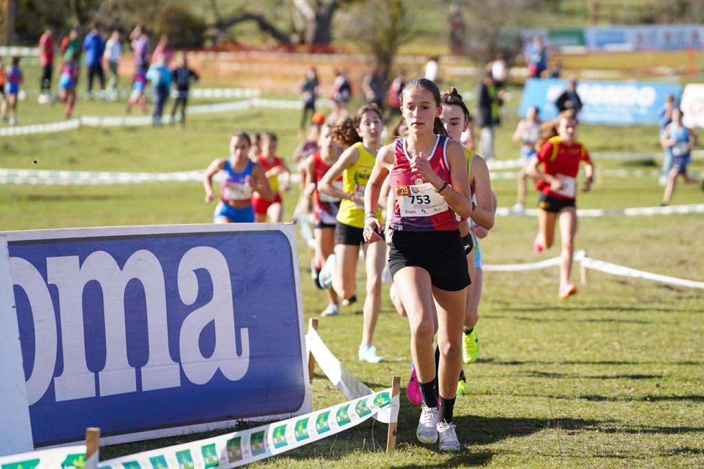 CrossdeSoria's tweet photo. Preciosas imágenes, las que tenemos del día de hoy, mañana seguro que serán igual de bonitos o más!!

#crossxclubes #campoatraves #crosssoria #running https://t.co/jAPKfG6BNo