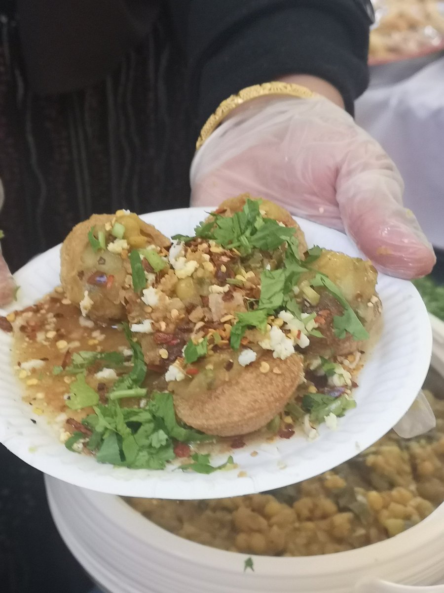 Thankyou for the glorious Winter Crafts &amp; Food Fair <a href="/WHiST1986/">WHiST</a>. A resounding success with beautiful crafts and Indian &amp; Bangla street food &amp; scran. Yums 💜💜💜