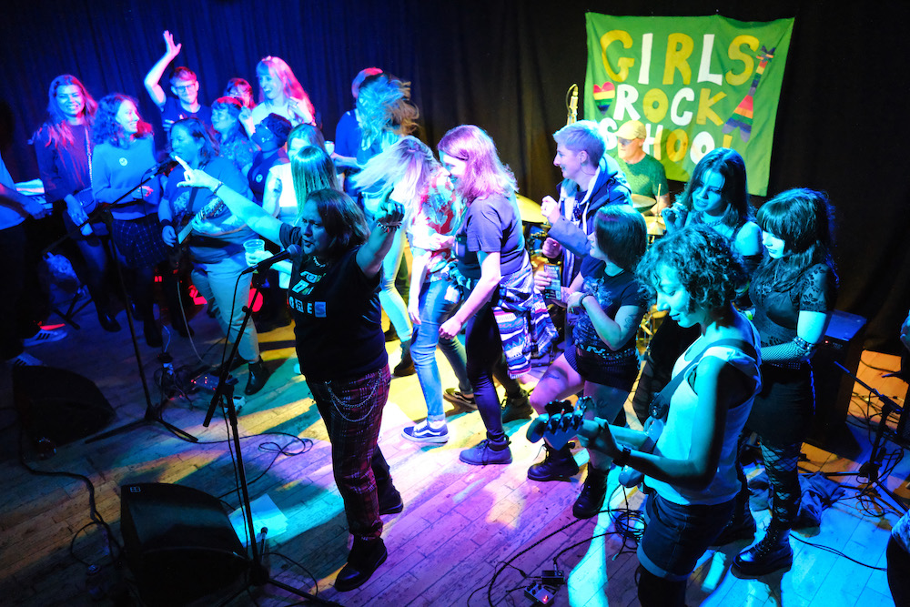 Check out this review of Girls Girls Rock School Edinburgh showcase. 

Headliners BLONDE SECRET are playing in Glasgow TONIGHT and then at Oban Lesbian Weekend, (LGBTQ Events) partnered by Out News Global next year!    

     outnewsglobal.com/girls-rock-sch…