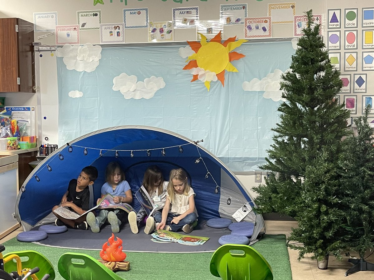 mrscardenas1's tweet photo. Another successful #campfirereading 📚week in the books! Thanks to my amazing parent volunteers for the beautiful campsite!🏕️ @DLE_Lions @FortBendISD #livelaughloveleonetti #findyourjoy #hearourroar https://t.co/YMXABTUGaG