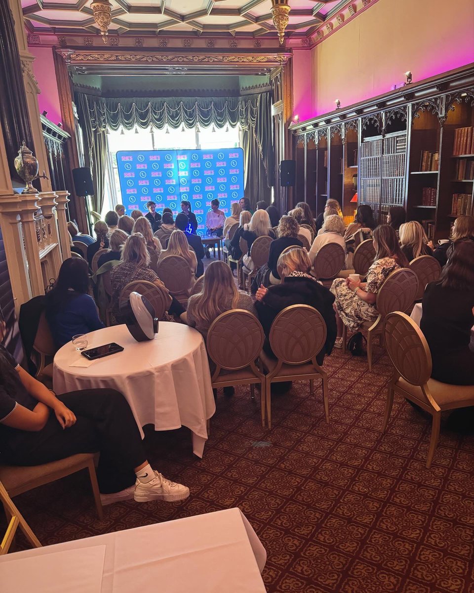 Women Drive Electric UK tweet media