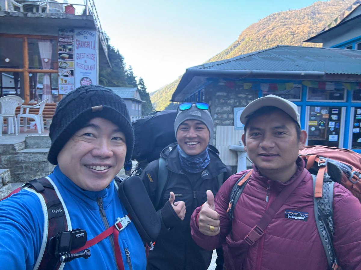 n_excursion's tweet photo. Excursion to the nature will give you immense of glory and satisfaction to the individuals. Let's hang up towards the Everest Base Camp Trek.
https://t.co/wCaBwWEcuK
https://t.co/IcNlqmsdxp...
#NatureExcursion #ebctrek2023 #everestbasecamptrek #GokyoValleyTrek #GokyoLakesTrek https://t.co/hf0hUm4EYl