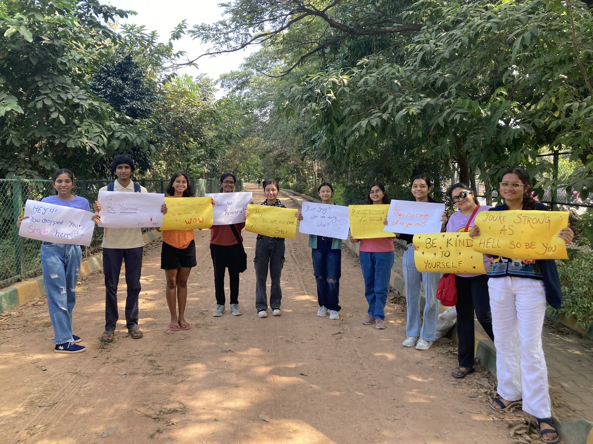 Social experiment with teenagers. In 30 mins, they figured for themselves, how to generate disproportionate hope and joy, and saw themselves as community builders. A Saturday morning well-spent. The students of <a href="/azimpremjiuniv/">Azim Premji University</a> are all heart.