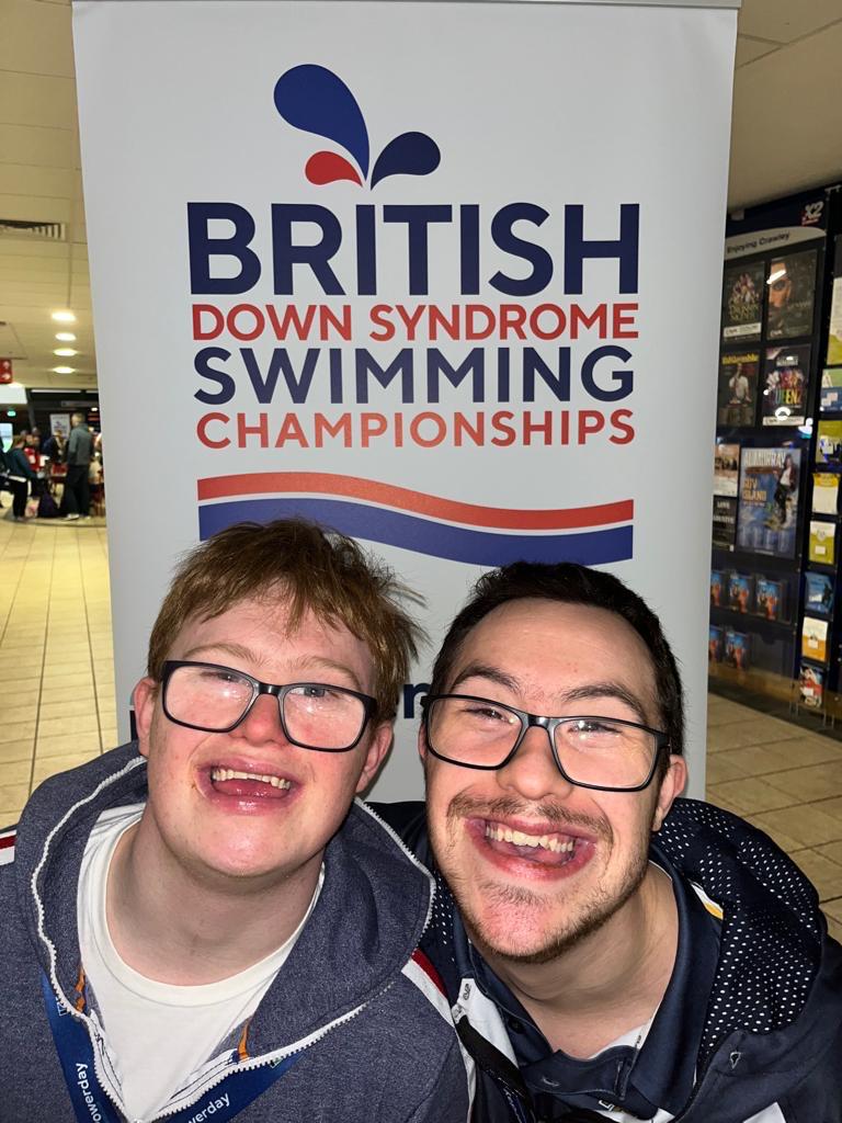 TadSwimSquad's tweet photo. Warm-up is about to start, Go Will &amp; George 💪 https://t.co/A2PDwVi5ek