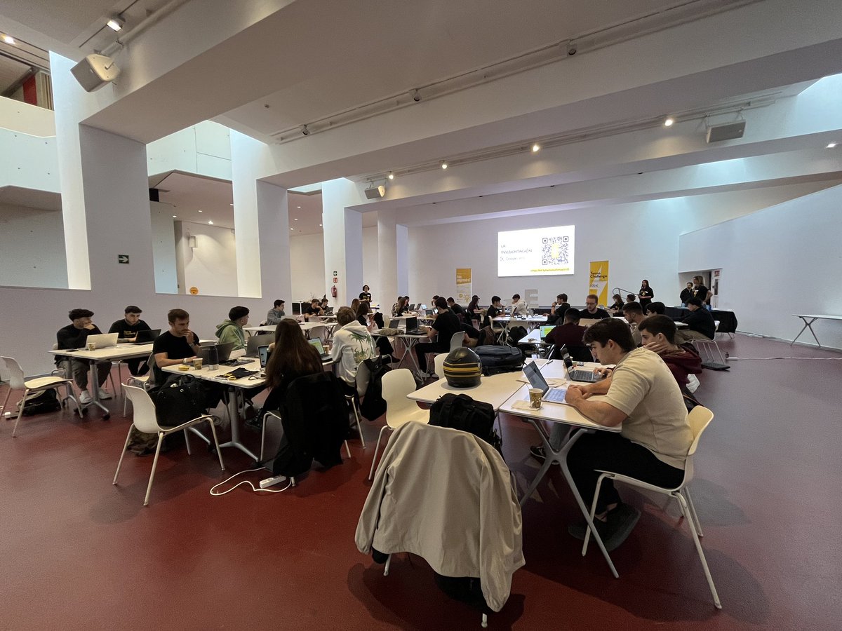 iColectiva's tweet image. 🚀Comienza el #tecnochallenge de @TecnoCampus con @arodera.
➡️Primer evento del 2023 para la creación de la comunidad innovadora del tecno campus.
Este #Tecnochallenge2023 tiene un triple impacto:
🔸Económico 
🔸Ambiental 
🔸Social 
@JordiOjeda