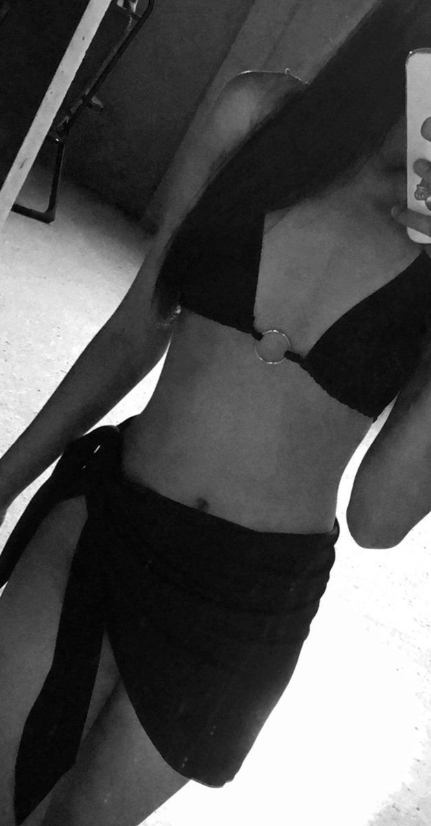 👱🏿‍♀️🤍