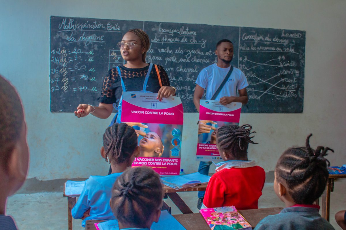 ClaireFondation's tweet photo. #WEEKEND_SHARE: Dans le cadre de la campagne Zéro polio, @ClaireFondation et @ureport_rdc sensibilisent les enfants comme atout majeur
Chaque enfant mérite de grandir en bonne santé, sans la menace de la polio. Agissons maintenant pour les protéger. #Zeropolio @Pev_rdcongo https://t.co/l65065i4LV