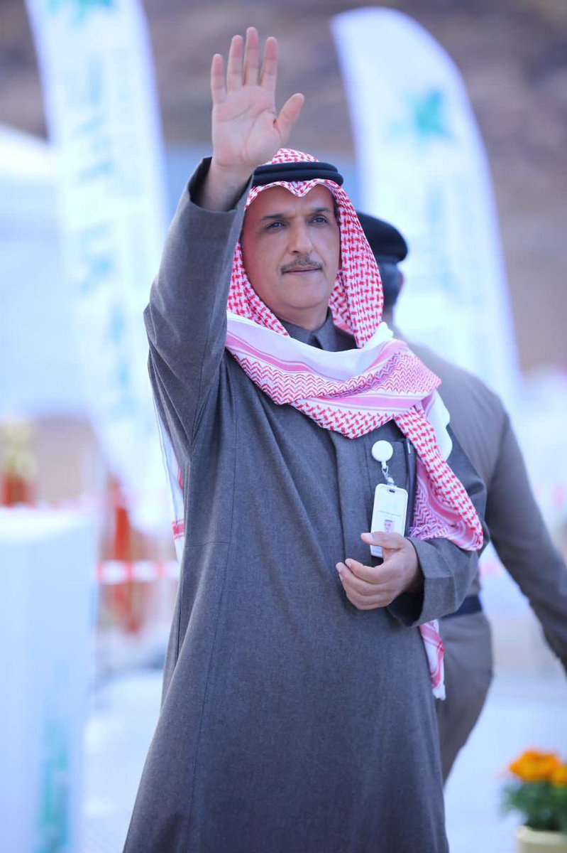 صاحب الهمة العالية ،والطموح والتفاؤل والعزيمة.

 لا يحب الإطراء ،ويتشارك النجاح مع الكل.

ما يفعله من دافع حب نشر العلم والمعرفة والتقنية وابراز جانب هواية اللاسلكي وما يتعلق بها من علوم وتقنيات على المستوى المحلي والدولي .

رئيس مجلس ادارة <a href="/hz1sar/">الجمعية السعودية لهواة اللاسلكي (SARS)</a> 

جعل عمرك طويل يابوفيصل 💐