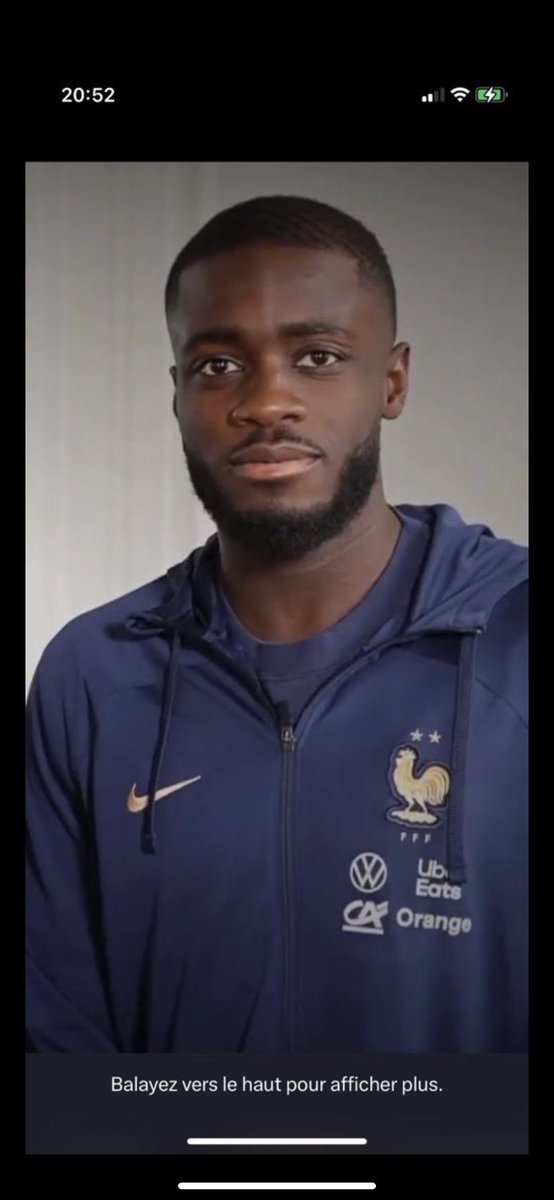 Train2viee's tweet photo. -Bah oui on a svt 
-Et science vie et terre #Upamecano #tdc #joueurdefoot https://t.co/7skbBtfBjD
